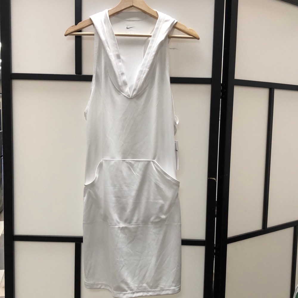 Nike white swim coverup NWT size L
